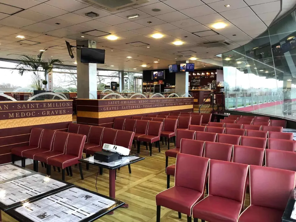 Evenements-la-table-de-l-hippodrome